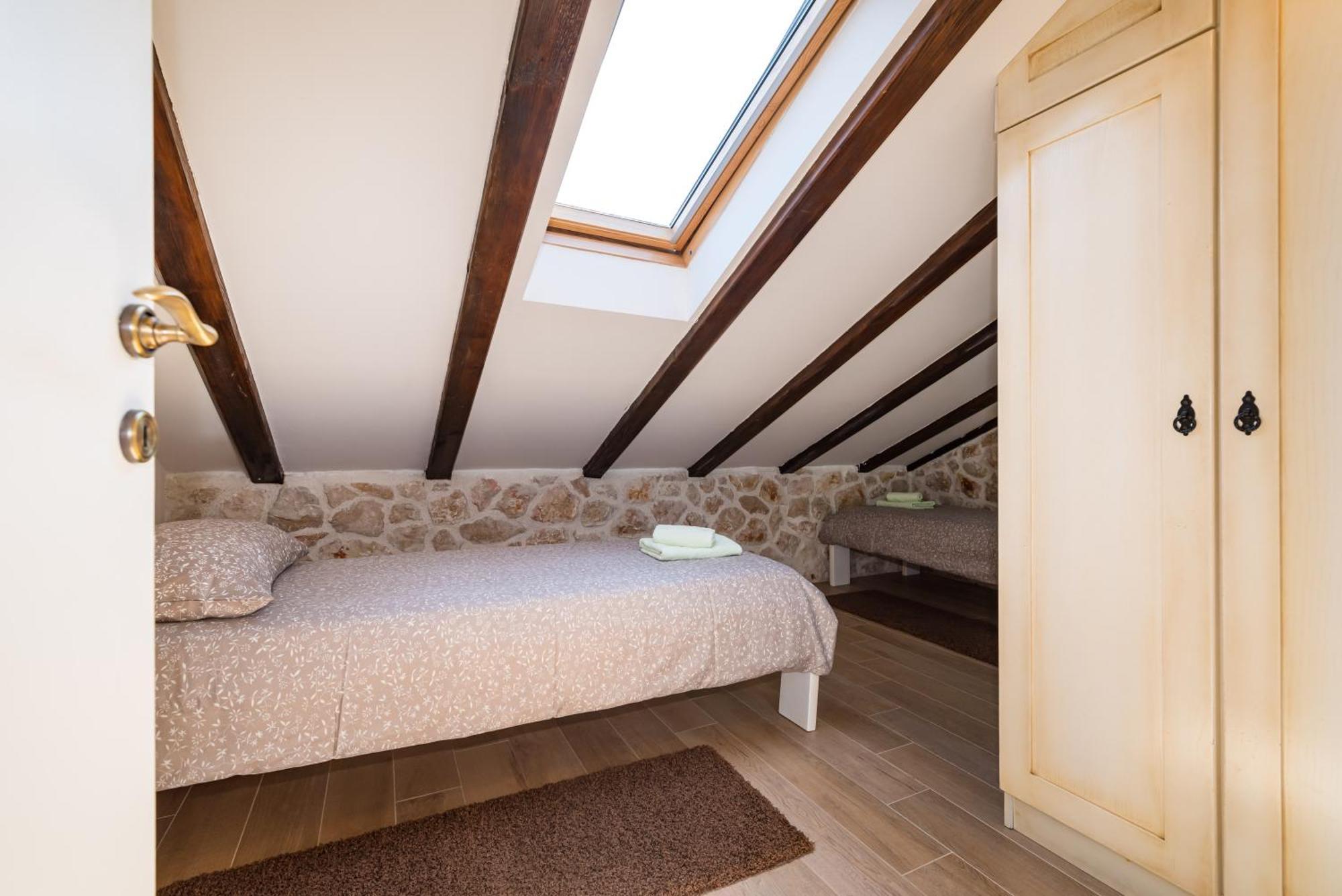 Stone House Villa Razanac Exterior photo